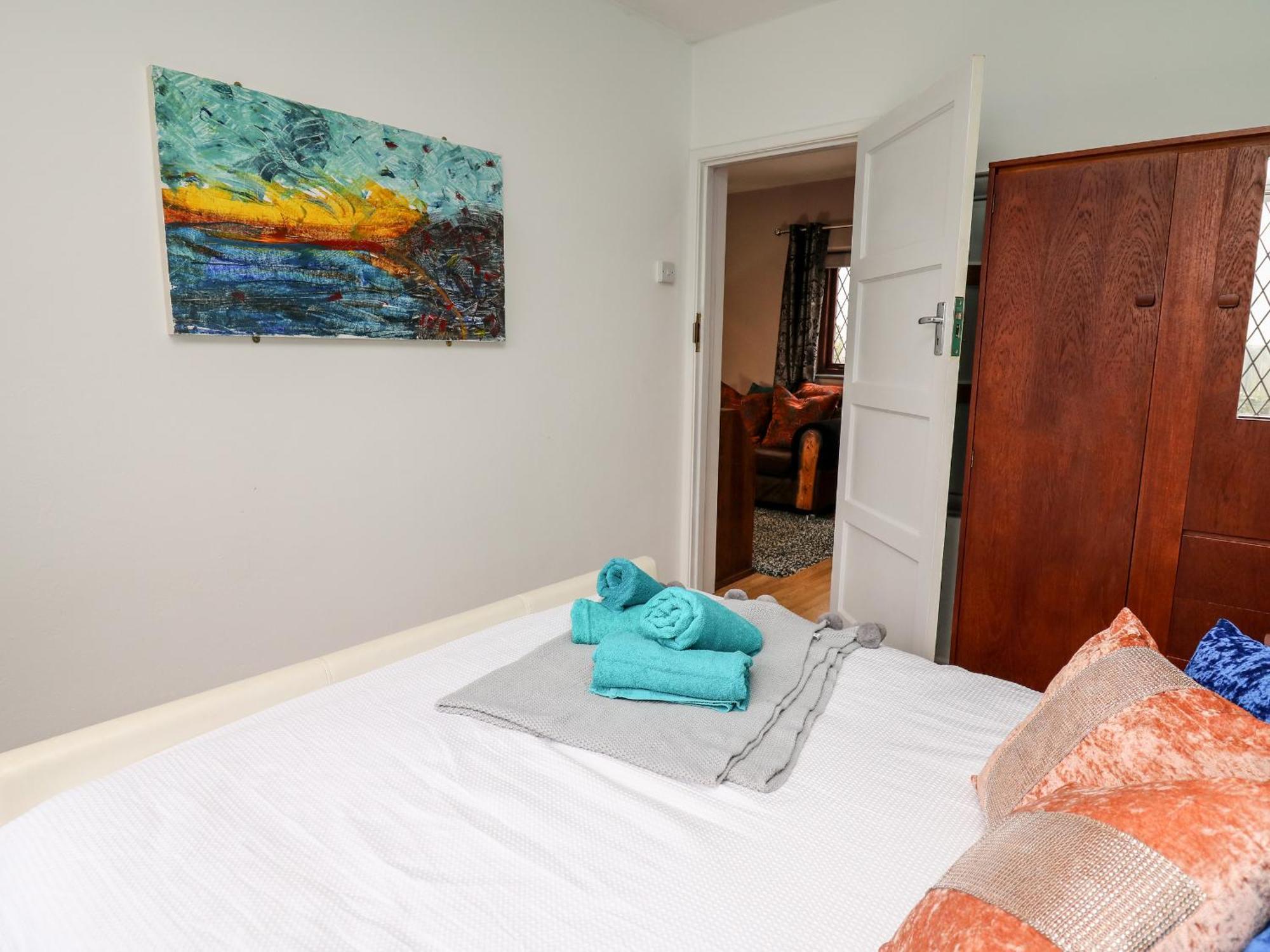 Llys-yr-onnen Holiday home Carmarthen